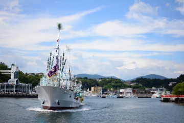 宮城県気仙沼市 船